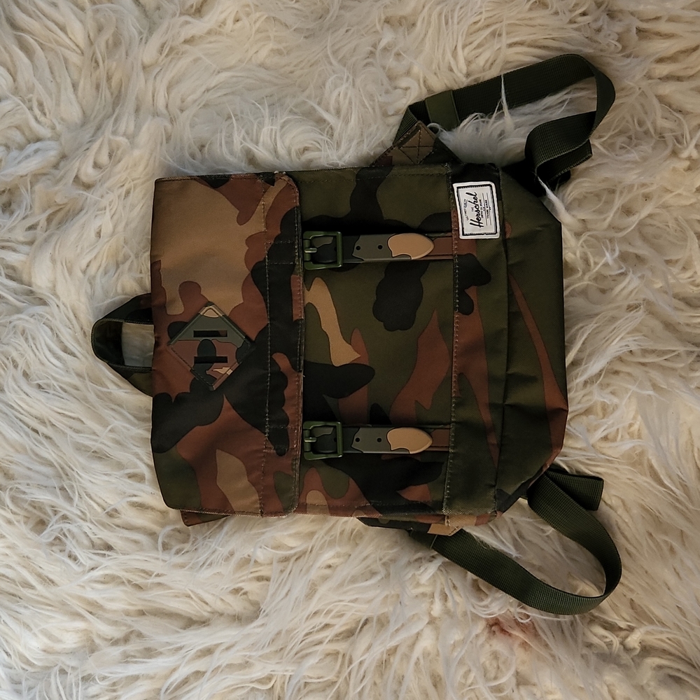 Camo Herschel mini backpack